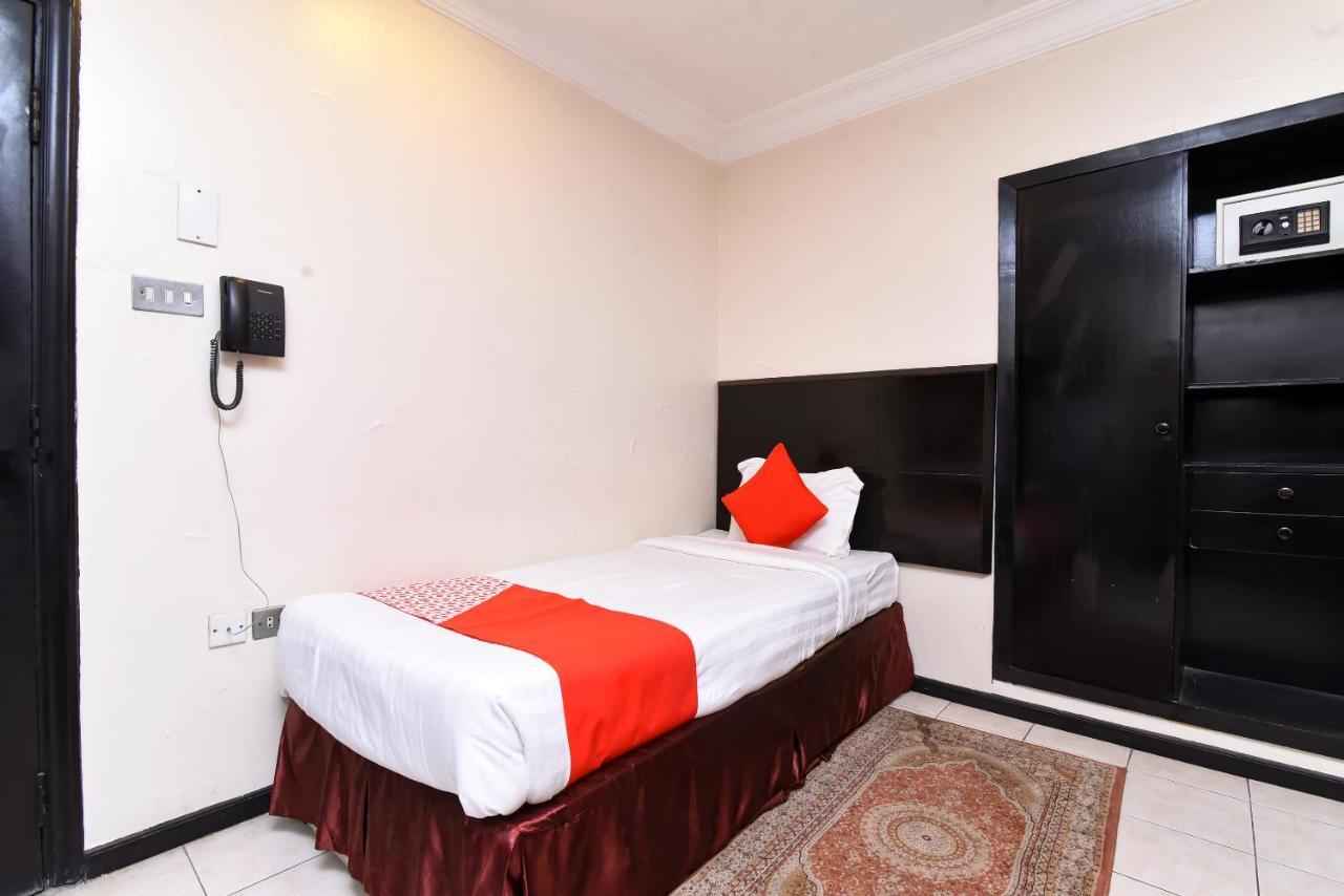 Oyo 411 Moon Hotel Dammam Zimmer foto