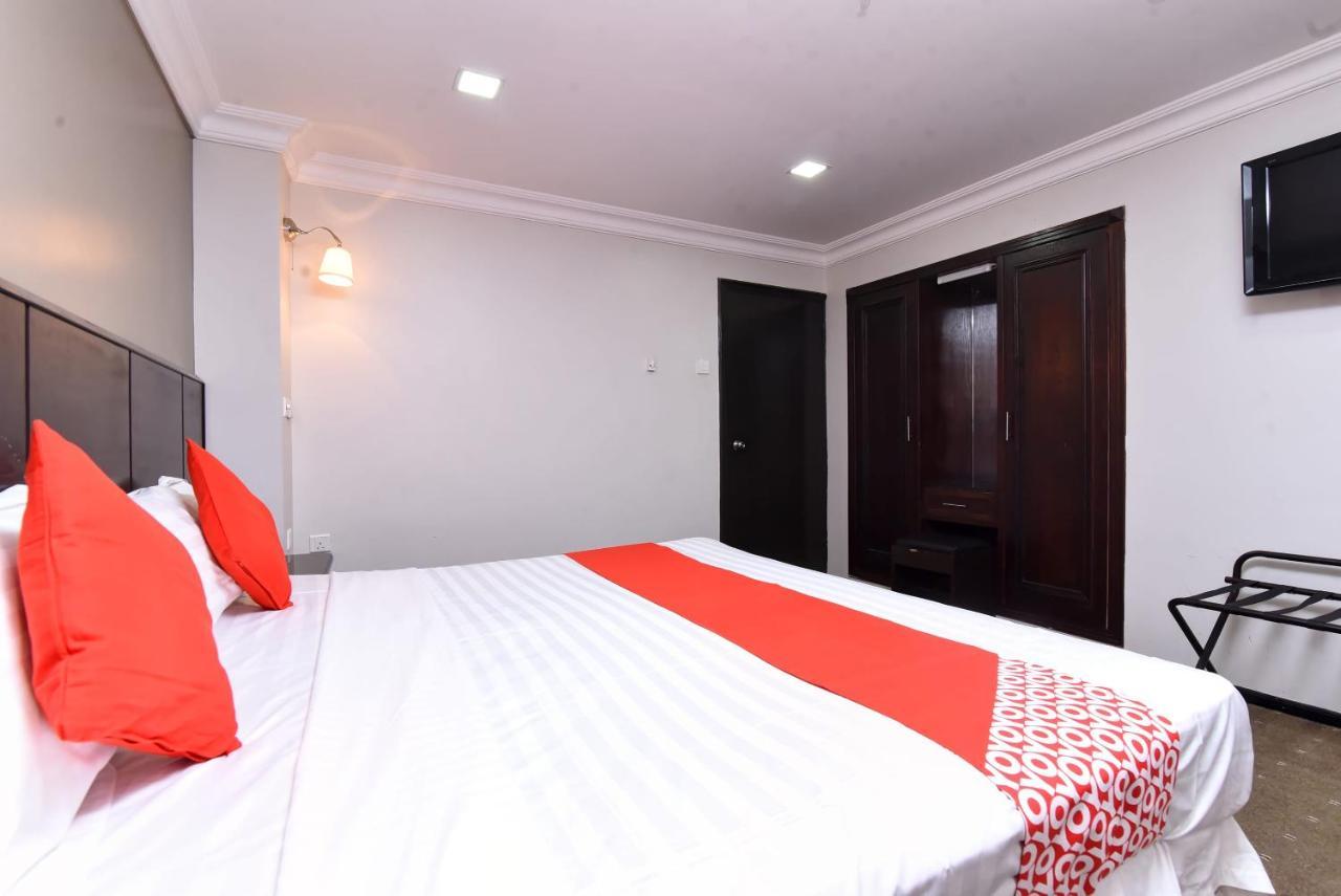 Oyo 411 Moon Hotel Dammam Exterior foto