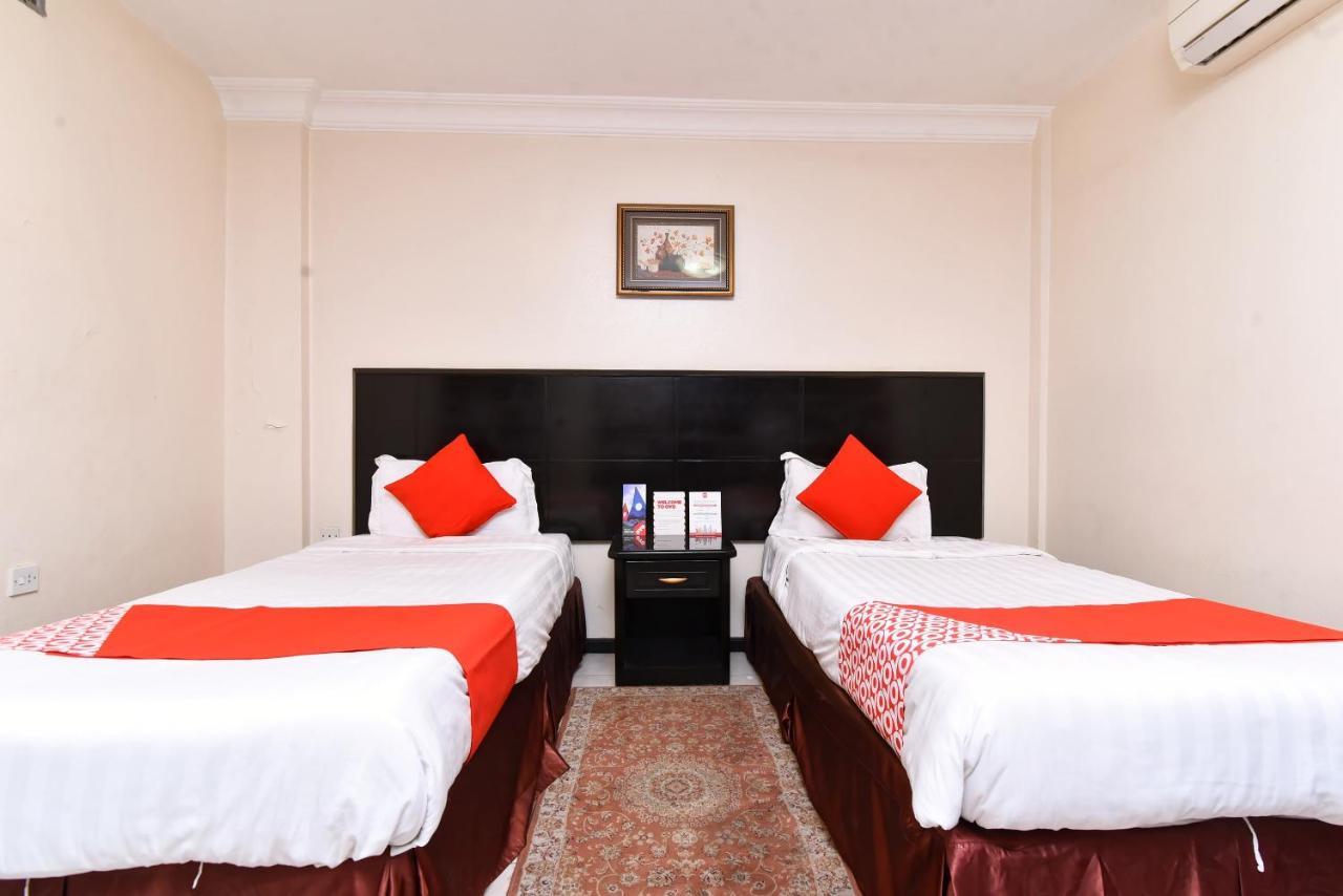 Oyo 411 Moon Hotel Dammam Exterior foto