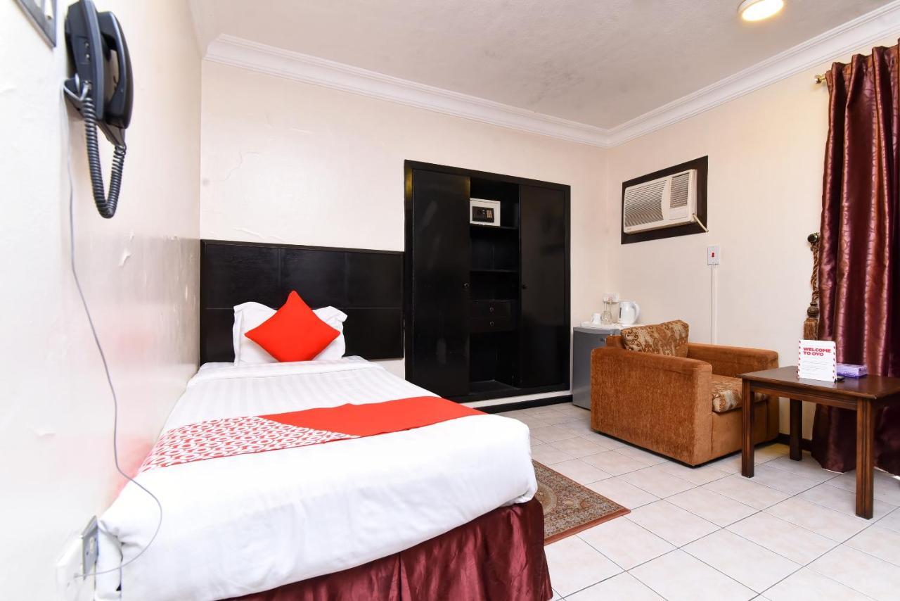Oyo 411 Moon Hotel Dammam Exterior foto